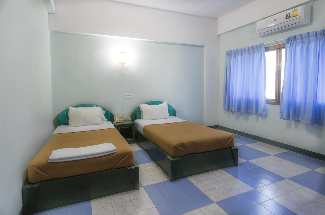 Grand Leo Hotel Khonken Kültér fotó