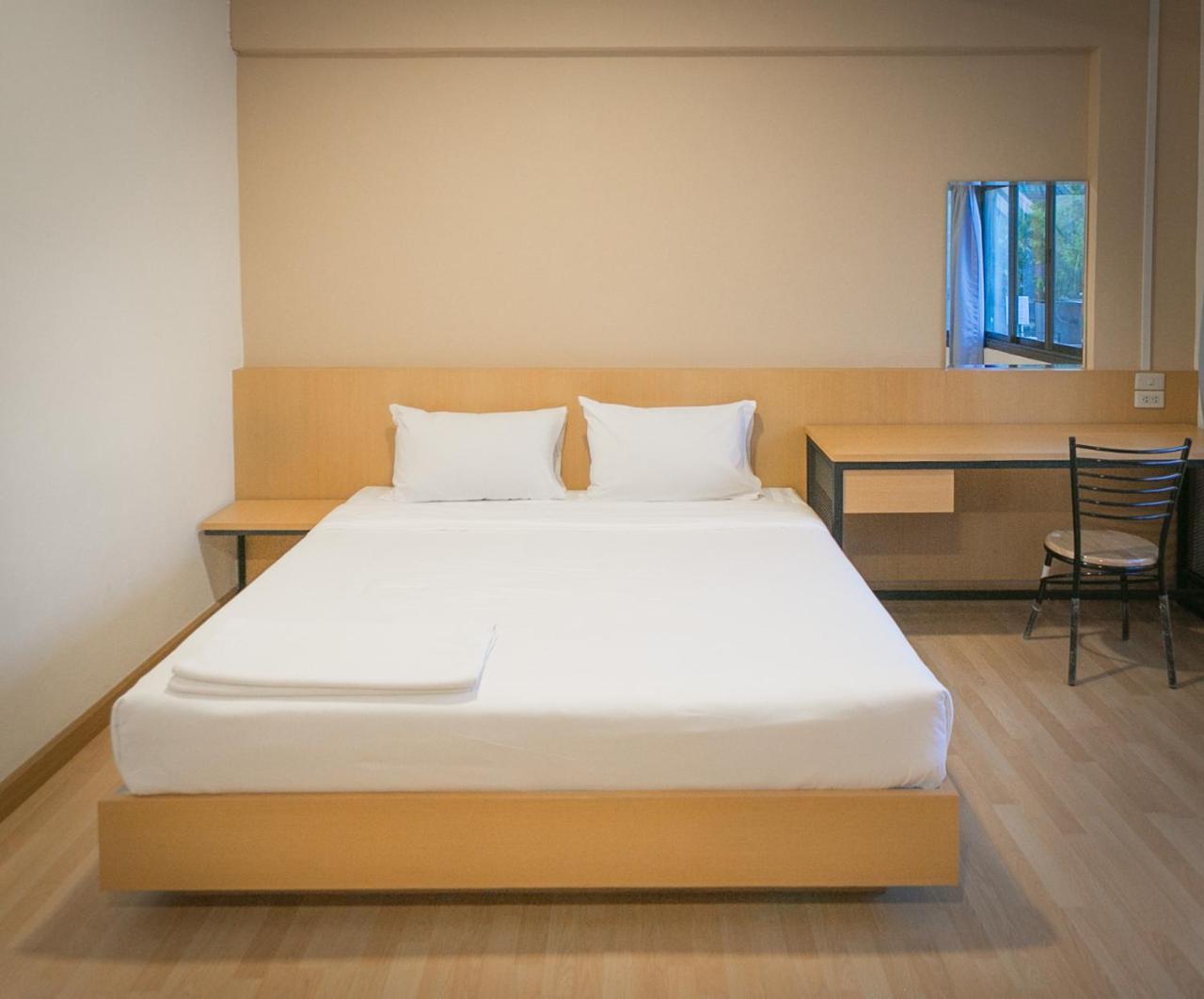 Grand Leo Hotel Khonken Kültér fotó